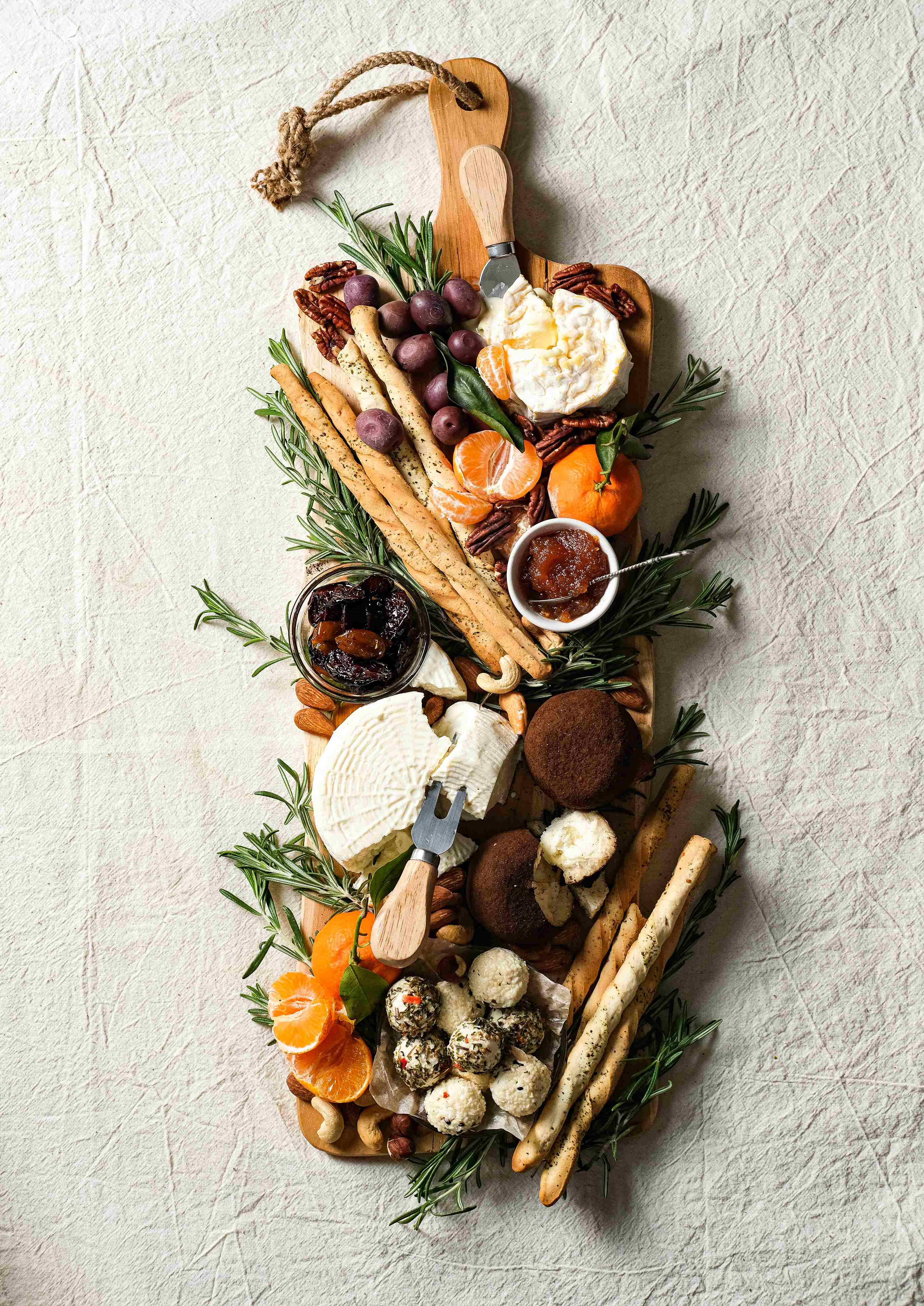 Foto von einem Brot mit Erdbeeren